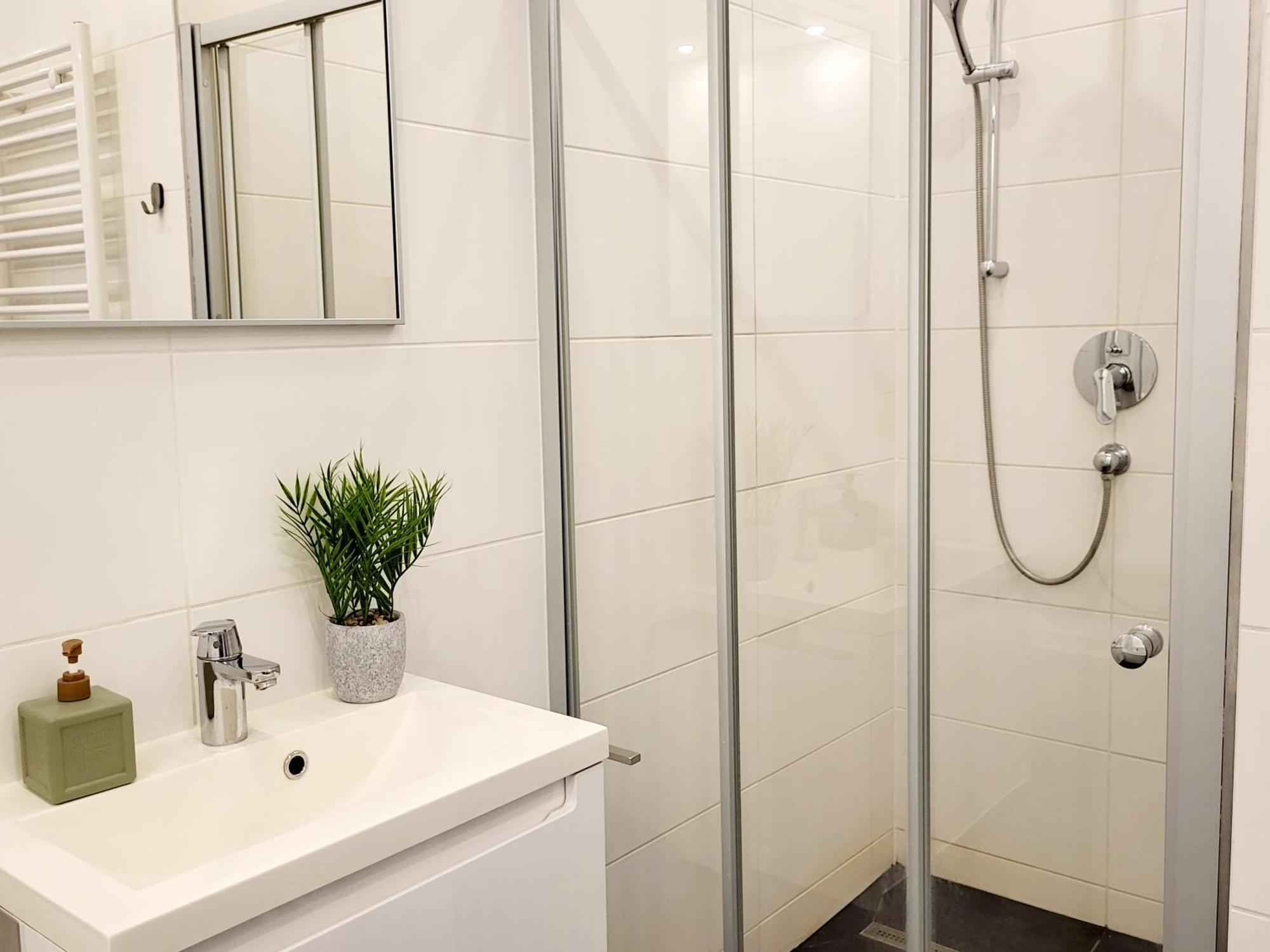 Sunny Apartment With 1 Balcony Виена Екстериор снимка